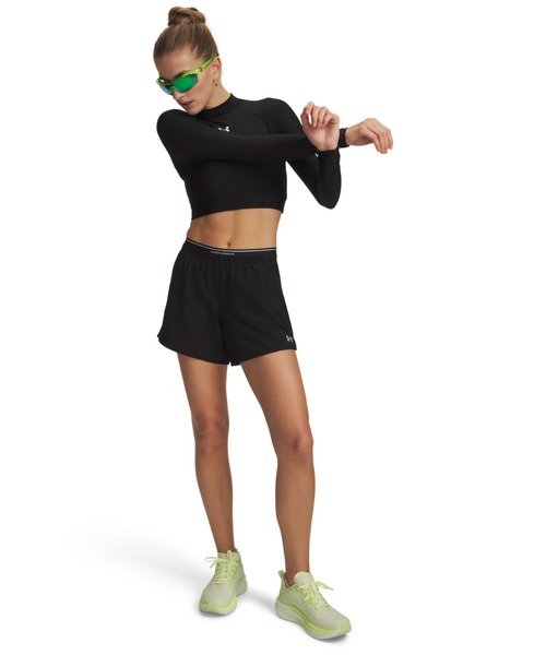 UNDER ARMOUR（アンダーアーマー）の「アンダーアーマー  UAバニッシュウーブン 5インチ ショーツ（その他パンツ・レディース・ブラック・S/M/L/XL）」の4枚目の写真