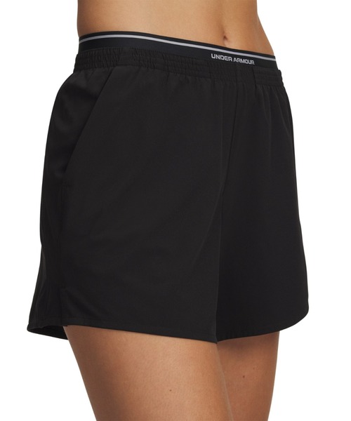 UNDER ARMOUR（アンダーアーマー）の「アンダーアーマー  UAバニッシュウーブン 5インチ ショーツ（その他パンツ・レディース・ブラック・S/M/L/XL）」の3枚目の写真