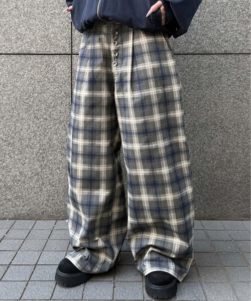 sedacle(セダクル)の「チェックツイルボタンフライパンツ(その他パンツ・メンズ・グレー/チャコールグレー・LARGE/MEDIUM/SMALL)」の9枚目の写真