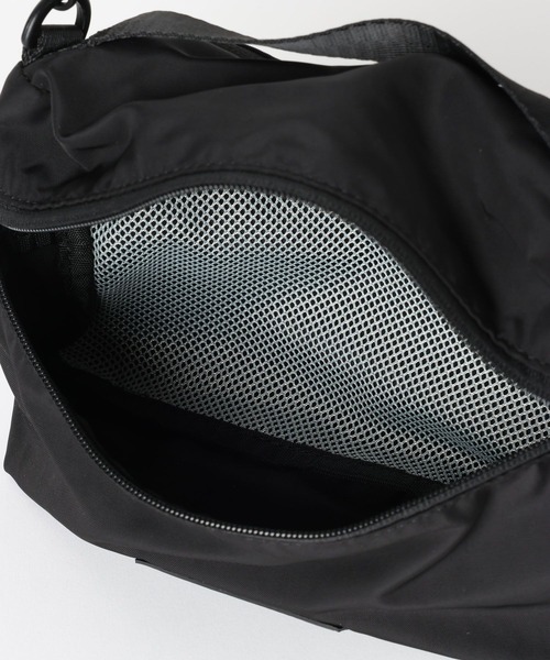 NUMERALS（ヌメラルズ）の「[NUMERALS]TWO POCKETS SHOULDER BAG（ショルダーバッグ・メンズ・カーキ/ブラック・FREE）」の20枚目の写真