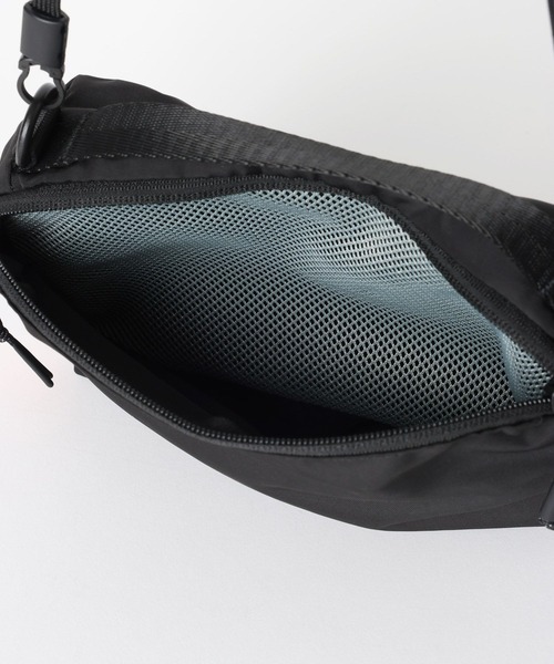 NUMERALS（ヌメラルズ）の「[NUMERALS]TWO POCKETS SHOULDER BAG（ショルダーバッグ・メンズ・カーキ/ブラック・FREE）」の18枚目の写真