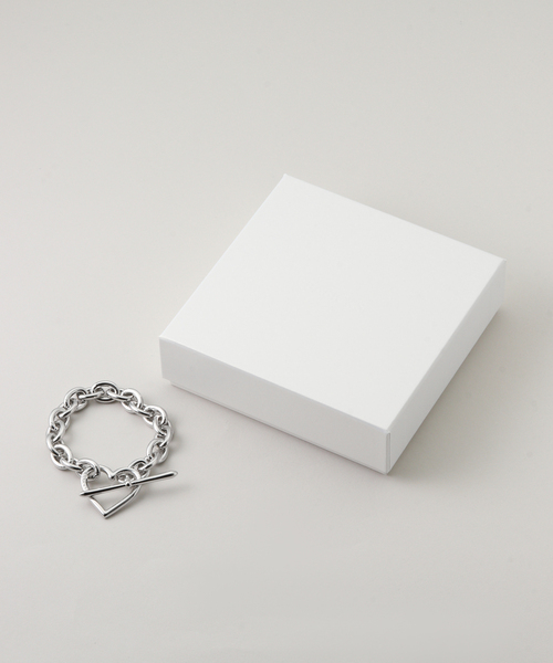 BASICKS(ベイシックス)の「BASICKS / ベイシックス Heart Bracelet (Medium Link)(ブレスレット・レディース・シルバー・MEDIUM)」の2枚目の写真