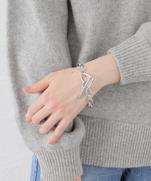 BASICKS(ベイシックス)の「BASICKS / ベイシックス Heart Bracelet (Medium Link)(ブレスレット・レディース・シルバー・MEDIUM)」の3枚目の写真