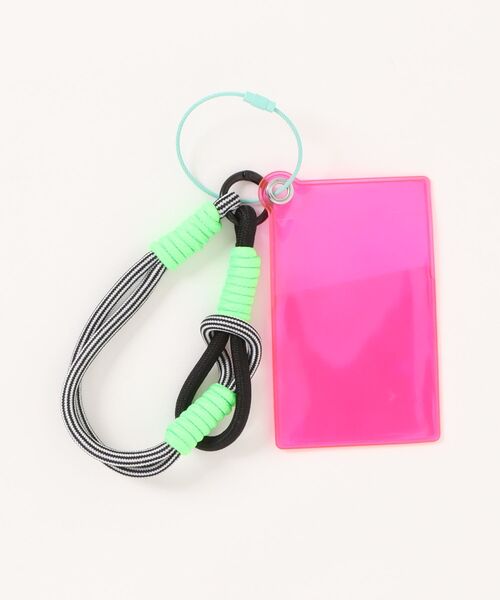 ammy.（エイミードット）の「【 ammy. / エイミードット 】 ワイヤーリング付き カラフル クリア ID カード ケース（カードケース・レディース・クリア/ブラック/ピンク/パープル/イエロー/オレンジ・FREE）」の8枚目の写真