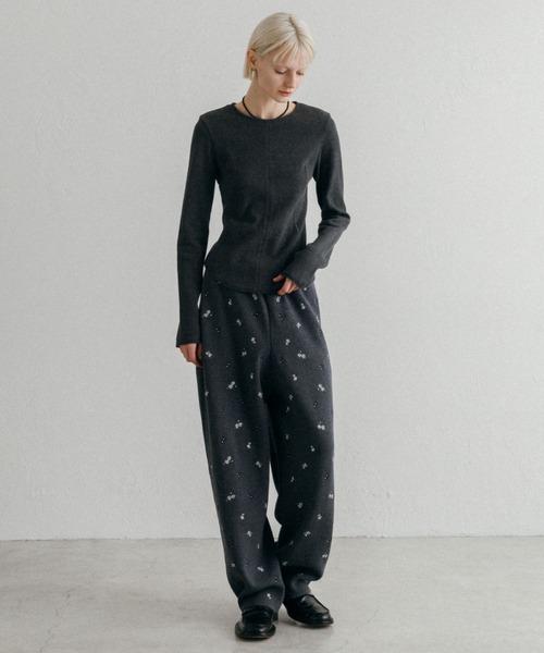 CREDONA(クレドナ)の「BACK OPEN THERMAL TOP/バックオープンサーマルトップ(Tシャツ/カットソー・レディース・アイボリー/グレー・FREE)」の11枚目の写真