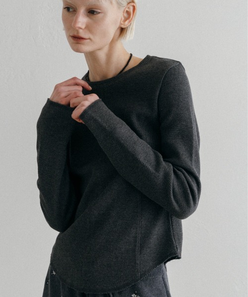 CREDONA(クレドナ)の「BACK OPEN THERMAL TOP/バックオープンサーマルトップ(Tシャツ/カットソー・レディース・アイボリー/グレー・FREE)」の8枚目の写真