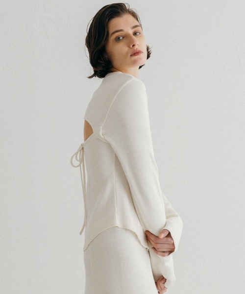 CREDONA(クレドナ)の「BACK OPEN THERMAL TOP/バックオープンサーマルトップ(Tシャツ/カットソー・レディース・アイボリー/グレー・FREE)」の17枚目の写真