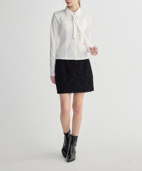 BIRTHDAY BASH（バースデイバッシュ）の「TINA FLOWER TIGHT MINI SKIRT（スカート・レディース・アイボリー/ブラック・SMALL/MEDIUM）」の5枚目の写真