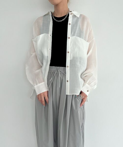 GARAGE OF GOOD CLOTHING(ガレージオブグッドクロージング)の「リネン切り替えポケットショート丈シャツ(シャツ/ブラウス・レディース・ブラウン/オレンジ/オフホワイト・FREE)」の5枚目の写真