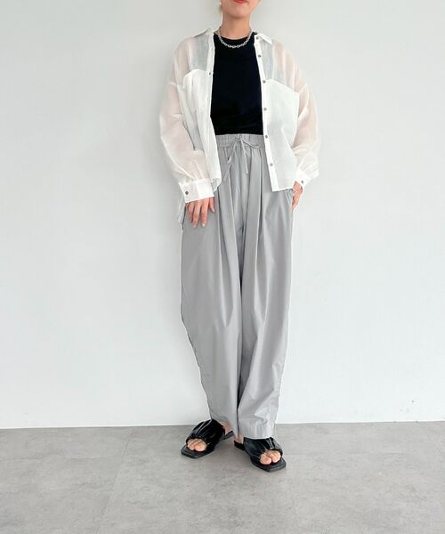 GARAGE OF GOOD CLOTHING(ガレージオブグッドクロージング)の「リネン切り替えポケットショート丈シャツ(シャツ/ブラウス・レディース・ブラウン/オレンジ/オフホワイト・FREE)」の6枚目の写真