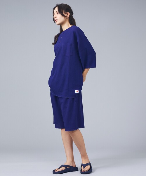 FRUIT OF THE LOOM(フルーツオブザルーム)の「【FRUIT OF THE LOOM/フルーツ・オブ・ザ・ルーム】ヘンリーワッフルルームウェア/上下セット/セットアップ/ユニセックス(Tシャツ/カットソー・メンズ・ブラック/グレー/ネイビー・M/XL/L)」の3枚目の写真