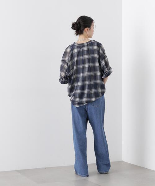 NANO universe（ナノユニバース）の「シアーチェックプリントピンタックスタンドカラーブラウス（シャツ/ブラウス・レディース・ブラック/ベージュ/ネイビー・FREE）」の10枚目の写真