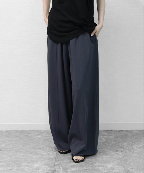 THE CELL.(ザセルドット)の「カットジョーゼット セルフカット コクーンワイド イージーパンツ SELF-CUT COCOON WIDE EASYPANTS(その他パンツ・レディース・アイボリー/グレイッシュベージュ/チャコールグレー/ブラック/ブラウン・FREE)」の16枚目の写真