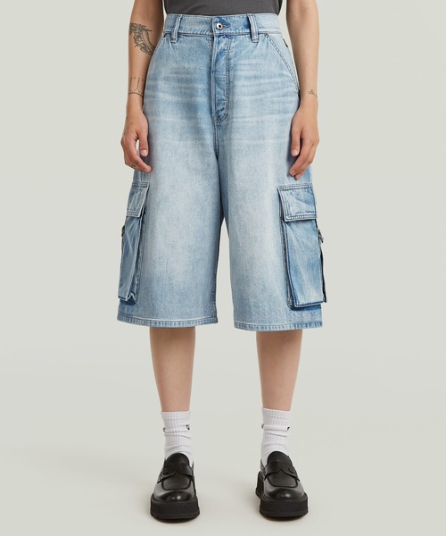 G-STAR(ジースター)の「Patti Cargo Shorts/ワイドカーゴデニムショートパンツ(その他パンツ・レディース・ライトブルー・24inch/25inch/26inch/27inch)」の2枚目の写真
