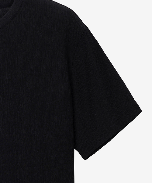 MINDBRIDGE(マインドブリッジ)の「クリンクルセミオーバーフィットTシャツ MYTS3130(Tシャツ/カットソー・メンズ・ブラック・100/110/95/105)」の8枚目の写真