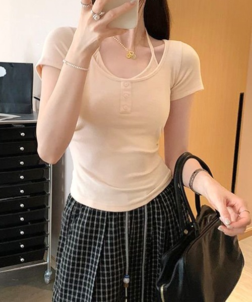 REMUR(レミュール)の「キャミレイヤード風ヘンリーネックTシャツ(Tシャツ/カットソー・レディース・ピンク/グレー/クリーム・FREE)」の13枚目の写真