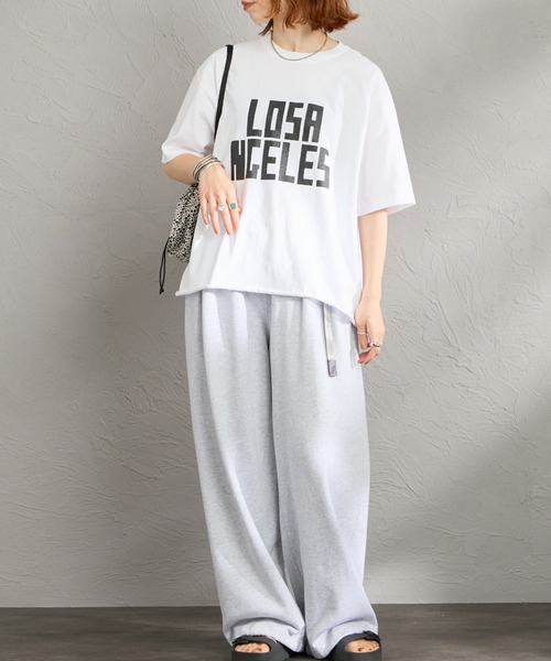 FUNG（ファング）の「[FUNG/ファング] L.A FRONT カットオフ プリントTシャツ（Tシャツ/カットソー・レディース・ブラック/ホワイト・M）」の3枚目の写真