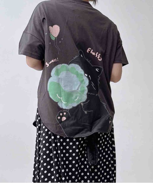 AS KNOW AS plus(アズノゥアズプラス)の「◯しっぽ取り外し可能 アニマル半袖Tシャツ(Tシャツ/カットソー・レディース・オフホワイト/オートミール/スミクロ/アイボリー系/ブラック系/ネイビー系・FREE)」の9枚目の写真
