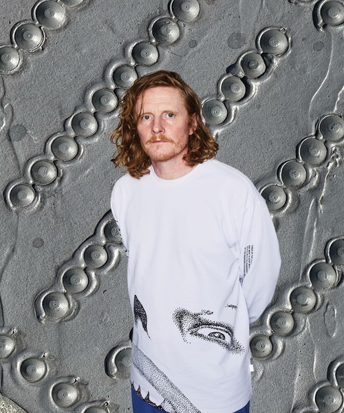 VANS（バンズ）の「ED DAVIS Tシャツ / ED DAVIS LS TEE BLANC DE BLANC VN000VT2JVY1（Tシャツ/カットソー・メンズ・ホワイト・XX-LARGE/X-LARGE/LARGE/MEDIUM/SMALL）」の7枚目の写真