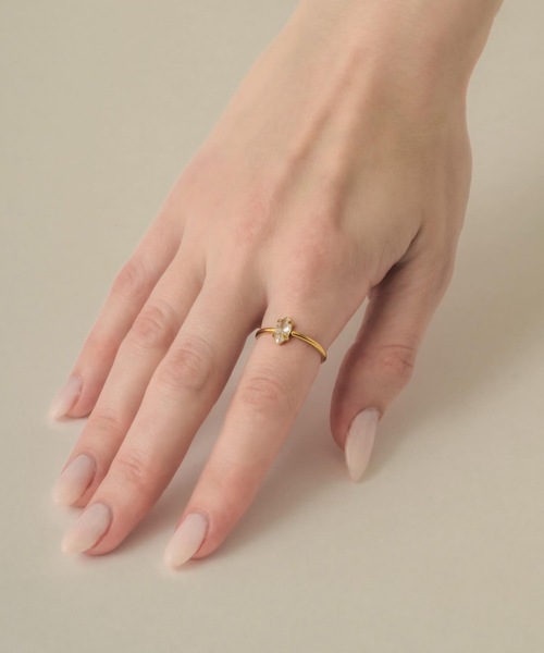 muku(ムク)の「RING/MARQUISE ZIRCONIA(リング・レディース・ゴールド・11)」の2枚目の写真