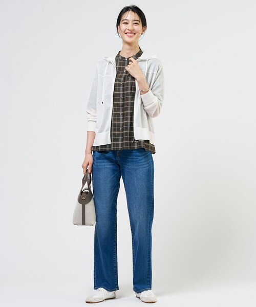 J.PRESS Ladies(J.プレス レディス)の「【一枚で着映え】キュプラチェック バンドカラー ブラウス(シャツ/ブラウス・レディース・ホワイト系3/ネイビー系3/ブラウン系3・XS)」の10枚目の写真
