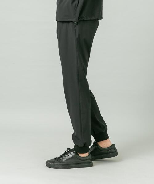 URBAN RESEARCH ROSSO MEN(アーバンリサーチロッソメン)の「『WEB限定』『XLサイズあり』『吸水速乾』Air Stretch ジョガーパンツ(その他パンツ・メンズ・ネイビー/ブラウン/チャコールグレー/ブラック・SMALL/X-LARGE/LARGE/MEDIUM)」の20枚目の写真