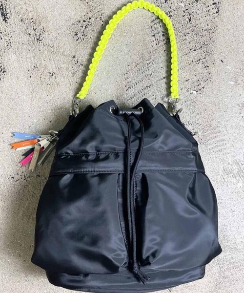 BACKYARD FAMILY(バックヤードファミリー)の「cheek チーク kinchaku code 2WAY tote(トートバッグ・レディース・カーキ/ブラック/グレー/パープル/イエロー/オレンジ/ベージュ/グリーン/ピンク/ホワイト・FREE)」の3枚目の写真
