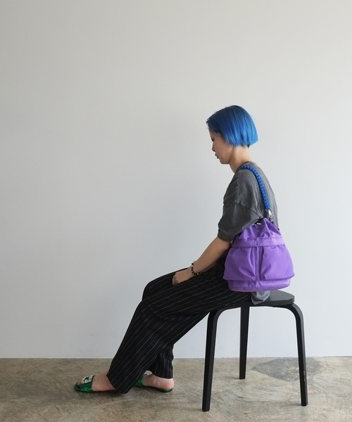 BACKYARD FAMILY(バックヤードファミリー)の「cheek チーク kinchaku code 2WAY tote(トートバッグ・レディース・カーキ/ブラック/グレー/パープル/イエロー/オレンジ/ベージュ/グリーン/ピンク/ホワイト・FREE)」の13枚目の写真