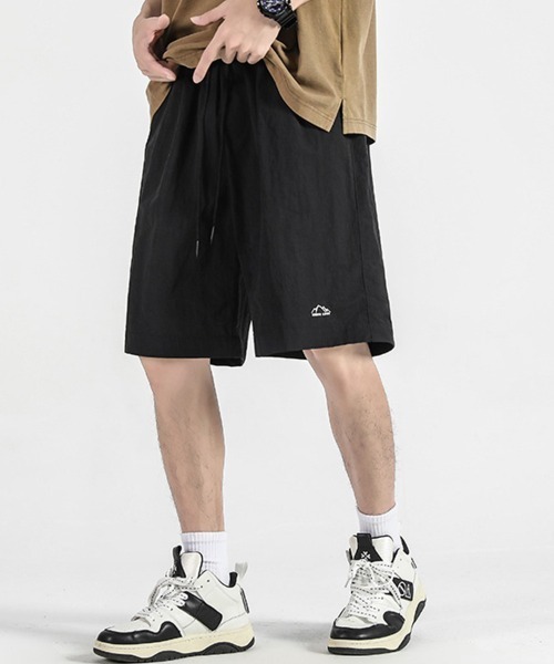 KELVIN(ケルヴァン)の「Nylon Easy Shorts ナイロンイージーショーツ(その他パンツ・メンズ・ブラック/ベージュ・MEDIUM/LARGE)」の2枚目の写真