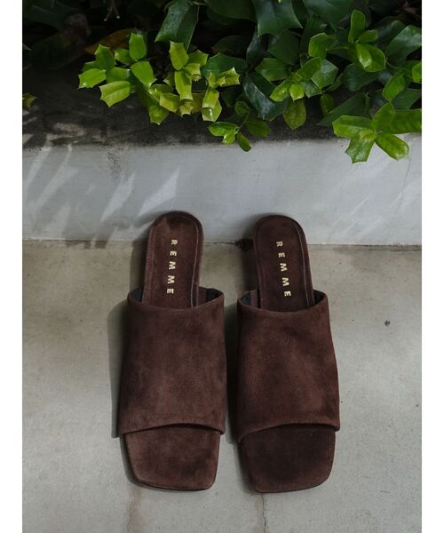 LAGUNAMOON(ラグナムーン)の「【REMME】スウェードサンダル(サンダル・レディース・ダークブラウン/ベージュ・SMALL/MEDIUM)」の6枚目の写真