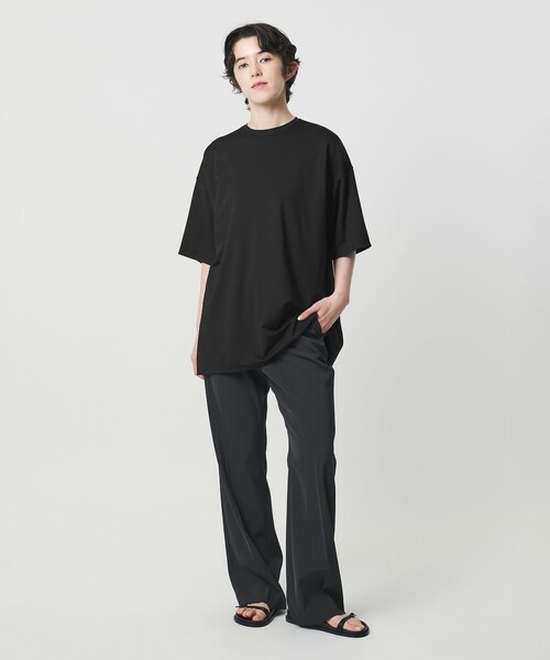 MARW UNITED ARROWS(マルゥ ユナイテッドアローズ)の「<MARW UNITED ARROWS>ポンチ オーバー Tシャツ 接触冷感(Tシャツ/カットソー・レディース・ホワイト/ブラック・FREE)」の4枚目の写真