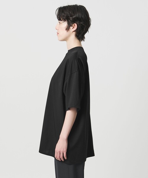 MARW UNITED ARROWS(マルゥ ユナイテッドアローズ)の「<MARW UNITED ARROWS>ポンチ オーバー Tシャツ 接触冷感(Tシャツ/カットソー・レディース・ホワイト/ブラック・FREE)」の8枚目の写真