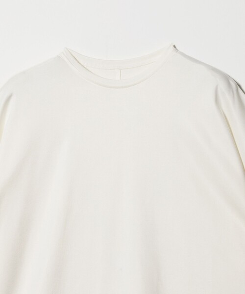 MARW UNITED ARROWS(マルゥ ユナイテッドアローズ)の「<MARW UNITED ARROWS>ポンチ オーバー Tシャツ 接触冷感(Tシャツ/カットソー・レディース・ホワイト/ブラック・FREE)」の16枚目の写真