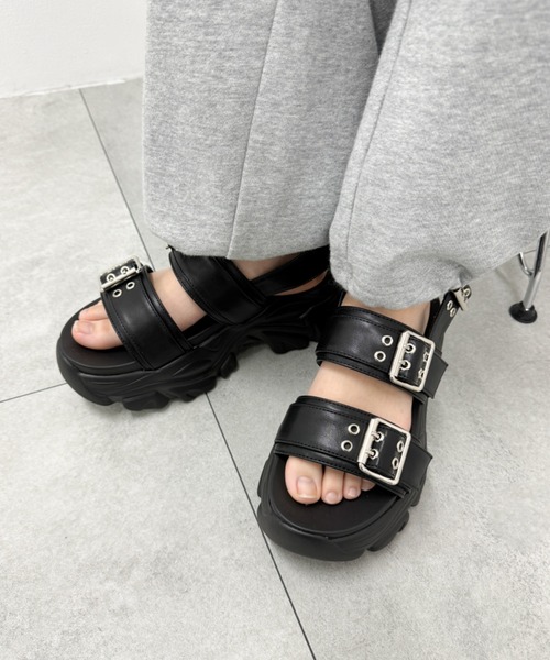 WEGO（ウィゴー）の「WEGO/【26春夏新作】厚底ハトメベルトスポサン（サンダル・レディース・ブラック・LARGE/MEDIUM/SMALL）」の9枚目の写真