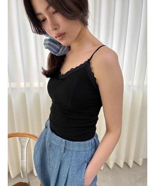 FUULLY STUDIO(フーリィーステューディオ)の「レーストリムカップ付きキャミソール(キャミソール・レディース・グレー/ホワイト/ブラック・FREE)」の22枚目の写真