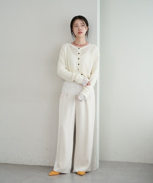 SHENERY(シーナリー)の「サテンワイドパンツ(その他パンツ・レディース・アイボリー/モカ・38/36/34)」の15枚目の写真
