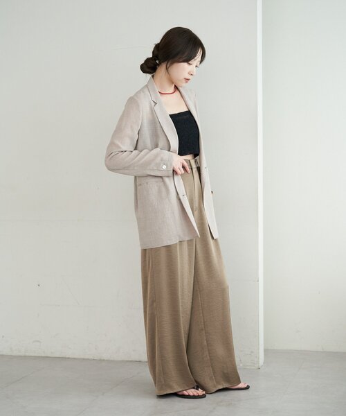 SHENERY(シーナリー)の「サテンワイドパンツ(その他パンツ・レディース・アイボリー/モカ・38/36/34)」の22枚目の写真