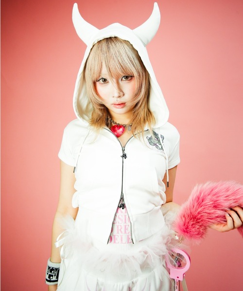 GALFY（ガルフィー）の「CANDYGALFY/キャンディーガルフィー/病みギャルデビルパーカー/162067（パーカー・レディース・スミクロ/レオパード/オフホワイト・FREE）」の4枚目の写真