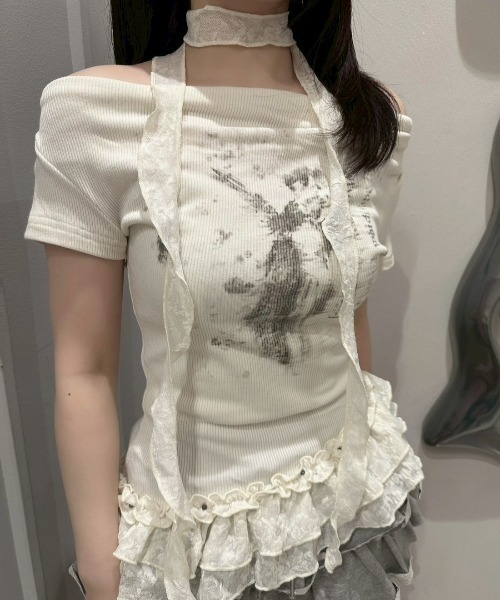 Never mind the XU / Chikashitsu+（ネバーマインド ザ エックスユー / チカシツプラス）の「【nmtc+】Drape Neck Frill Tee Scarf Set / 【エヌエムティーシープラス】ドレープネックフリルスカーフセットTシャツ（Tシャツ/カットソー・レディース・ホワイト/グレー/チャコール・ONE SIZE）」の15枚目の写真