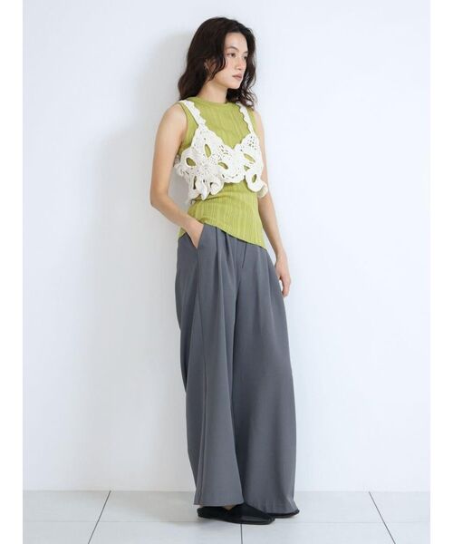 FIKA.（フィーカ）の「Flower crochet knit Bustier（その他トップス・レディース・オフホワイト/ブラック・MEDIUM）」の17枚目の写真