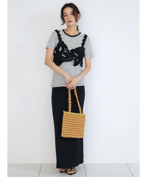 FIKA.（フィーカ）の「Flower crochet knit Bustier（その他トップス・レディース・オフホワイト/ブラック・MEDIUM）」の5枚目の写真