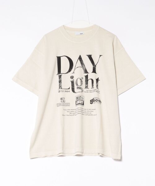 ANAP（アナップ）の「*ピグメント加工ロゴプリントオーバーサイズＴシャツ（Tシャツ/カットソー・レディース・ダークグレー/オフホワイト/ベージュ系その他・F）」の3枚目の写真