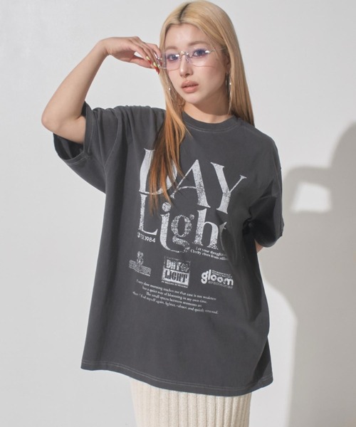 ANAP（アナップ）の「ピグメント加工ロゴプリントオーバーサイズTシャツ（Tシャツ/カットソー・レディース・ダークグレー/オフホワイト/ベージュ系その他・F）」の11枚目の写真