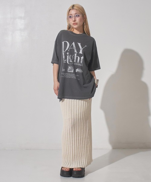 ANAP（アナップ）の「ピグメント加工ロゴプリントオーバーサイズTシャツ（Tシャツ/カットソー・レディース・ダークグレー/オフホワイト/ベージュ系その他・F）」の14枚目の写真