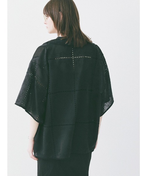 CLANE（クラネ）の「CLANE/クラネ/EMBROIDERY LACE BOX SHIRTS（シャツ/ブラウス・レディース・ブラック/ホワイト・1）」の17枚目の写真