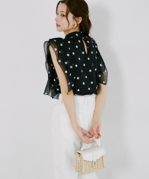 tocco closet(トッコ クローゼット)の「【ZOZO限定】ボウタイドットシアーノースリーブブラウス(シャツ/ブラウス・レディース・ブラック/オフホワイト・M)」の22枚目の写真