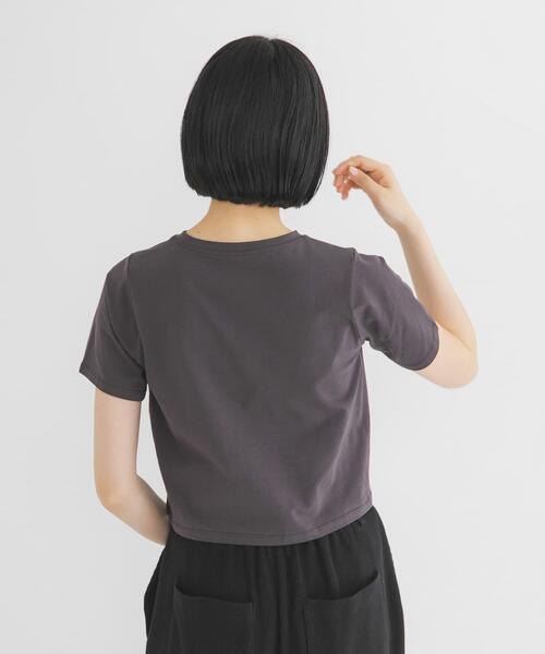 KBF（ケイビーエフ）の「BASICクロップドTEE（Tシャツ/カットソー・レディース・オフホワイト/ライトブルー/チャコールグレー・ONE）」の15枚目の写真