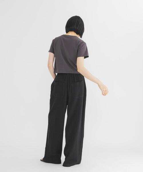 KBF（ケイビーエフ）の「BASICクロップドTEE（Tシャツ/カットソー・レディース・オフホワイト/ライトブルー/チャコールグレー・ONE）」の17枚目の写真