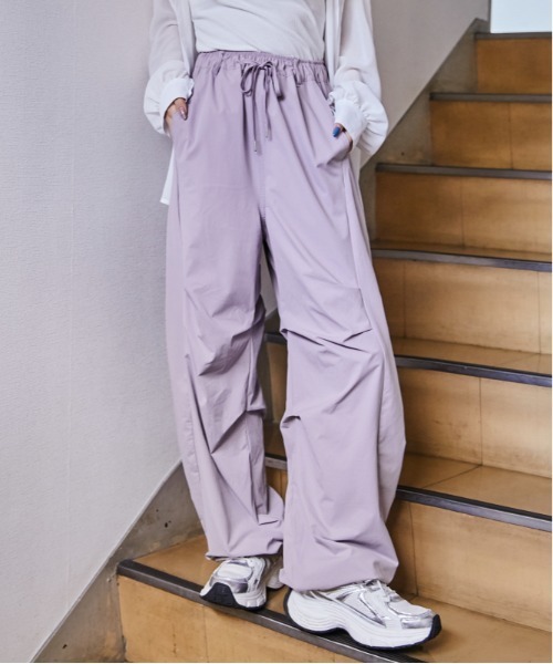 GORGE(ゴージ)の「《バレルタック》ワイドパンツ/モード×リラックス/春夏/全3色(その他パンツ・レディース・チャコール/パープル/ブラック・F)」の17枚目の写真