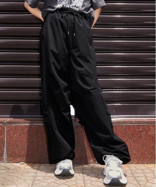 GORGE(ゴージ)の「《バレルタック》ワイドパンツ/モード×リラックス/春夏/全3色(その他パンツ・レディース・チャコール/パープル/ブラック・F)」の9枚目の写真